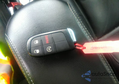 2023 Jeep Renegade Limited 4X4 из США, поврежденный, VIN ZACNJDD16PPP15766